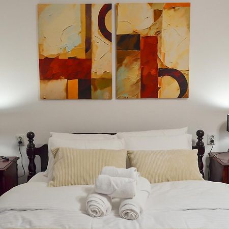סראייבו Main Street Retreat Apartment With Free Parking מראה חיצוני תמונה