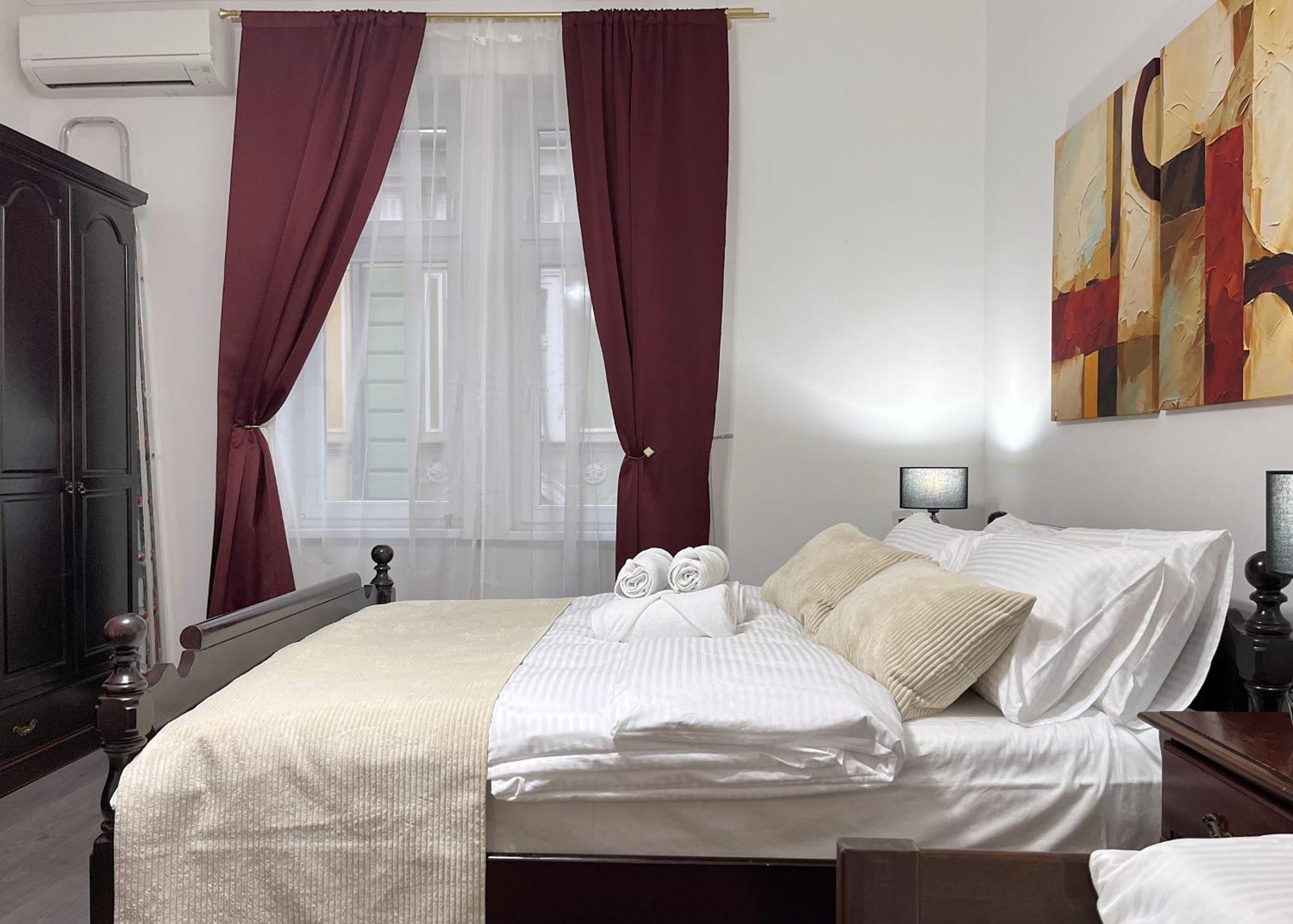סראייבו Main Street Retreat Apartment With Free Parking מראה חיצוני תמונה