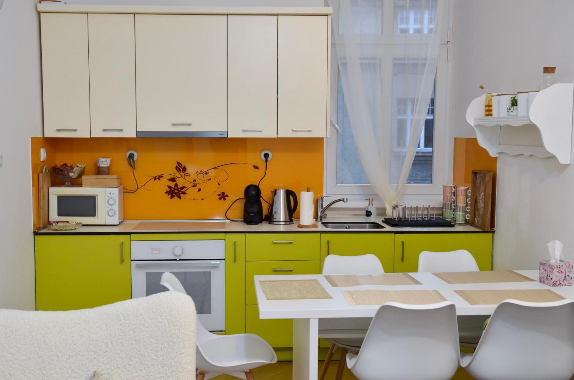 סראייבו Main Street Retreat Apartment With Free Parking מראה חיצוני תמונה