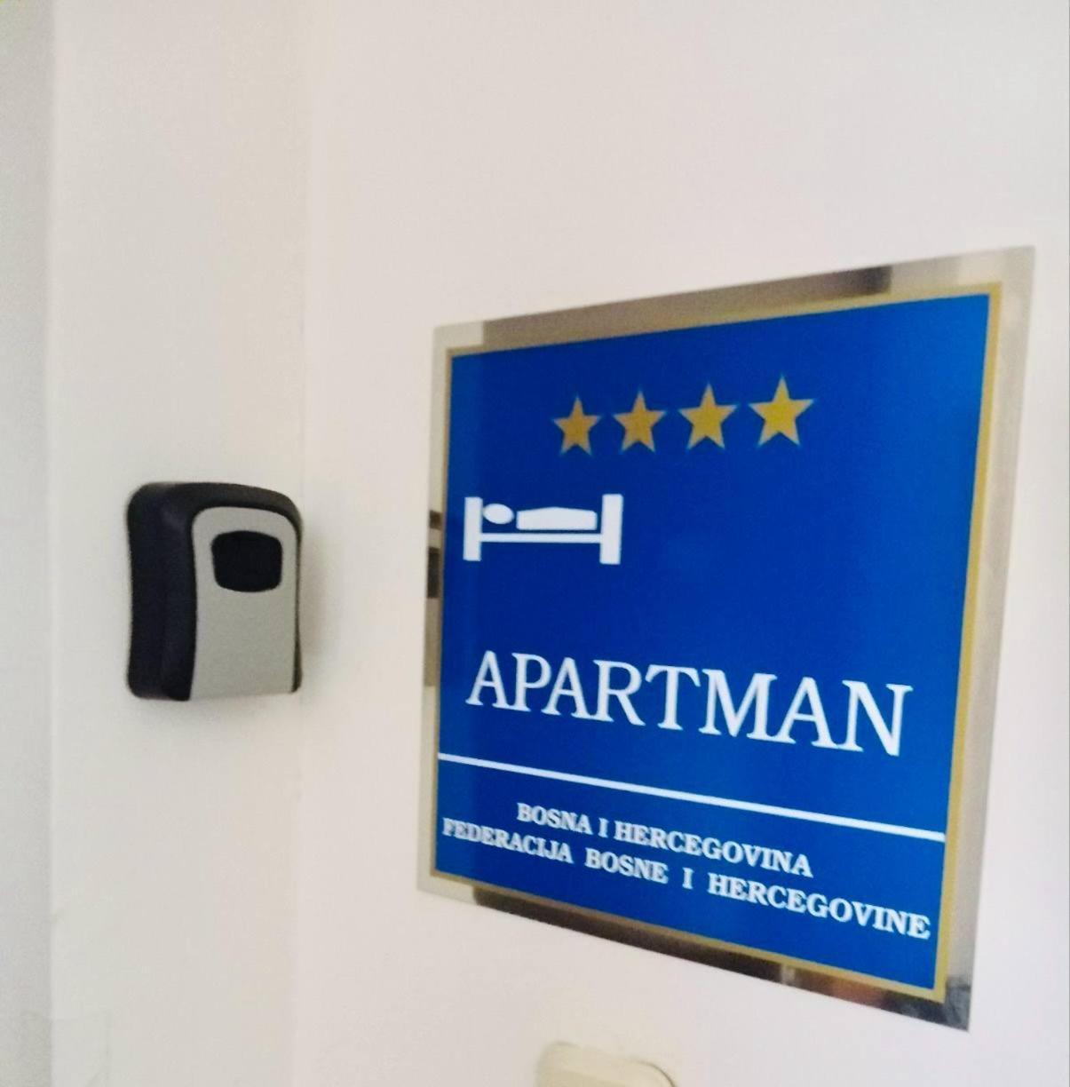 סראייבו Main Street Retreat Apartment With Free Parking מראה חיצוני תמונה